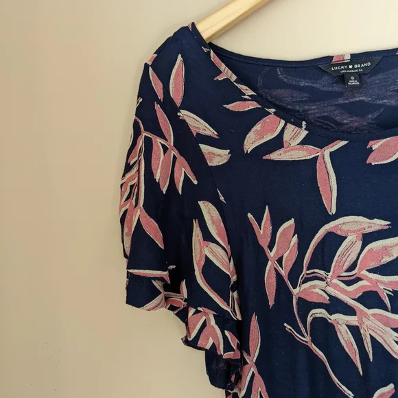 Lucky Brand flutter sleeve Dress size small - Picture 5 of 6